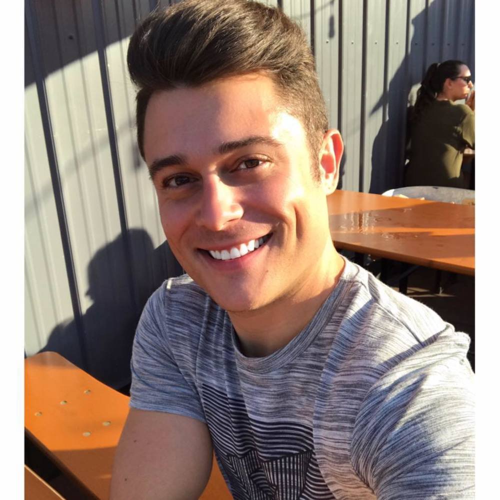 Meet your Posher, Nico